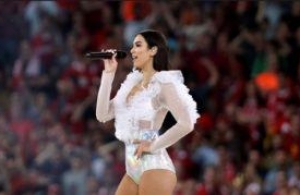 Dua Lipa makes the louvre Abu Dhabi resound