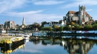 La Bourgogne investit sur son tourisme à long terme