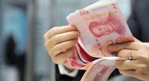 US accuses China of tampering with its currency