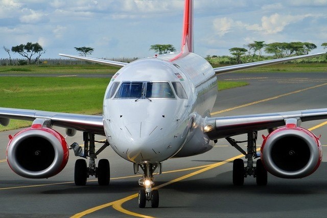 Kenya Airways file direct vers les Victoria Falls