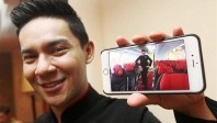 Quand un steward devient une star des réseaux sociaux