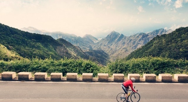 From March 26 to 31, the largest island in the Canary Islands will host the Tenerife Bike Festival