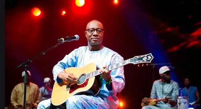 African guitarists : Those sultans of swing