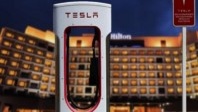 Hilton se branche avec Tesla
