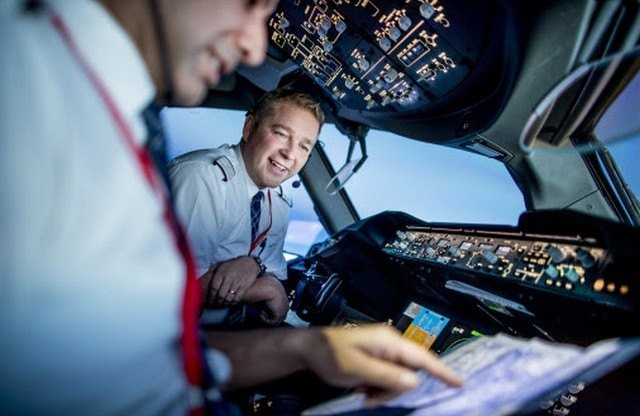 Brief From Above Finnair Singapore Airlines Xl Airways Ryanair