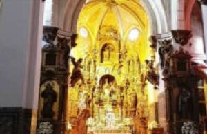 They buy a convent to transform it into a luxury hotel