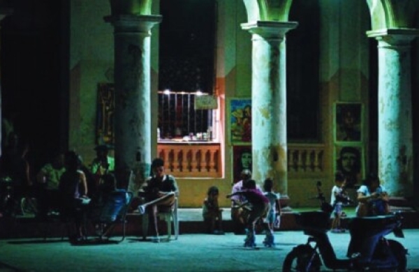 Cuba remains tense despite the arrival of the Russians