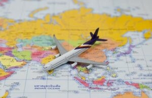 Why are European airlines increasing their flights to Asia ?