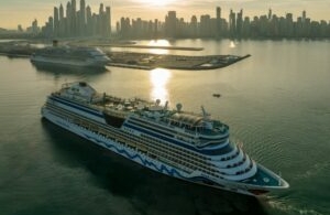 Towards a total withdrawal of cruise ships from the Persian Gulf